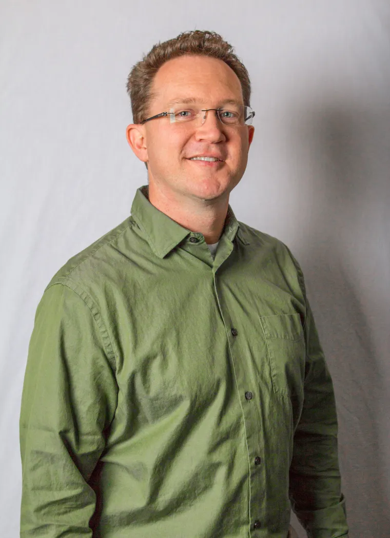 Headshot of Jason Ryder