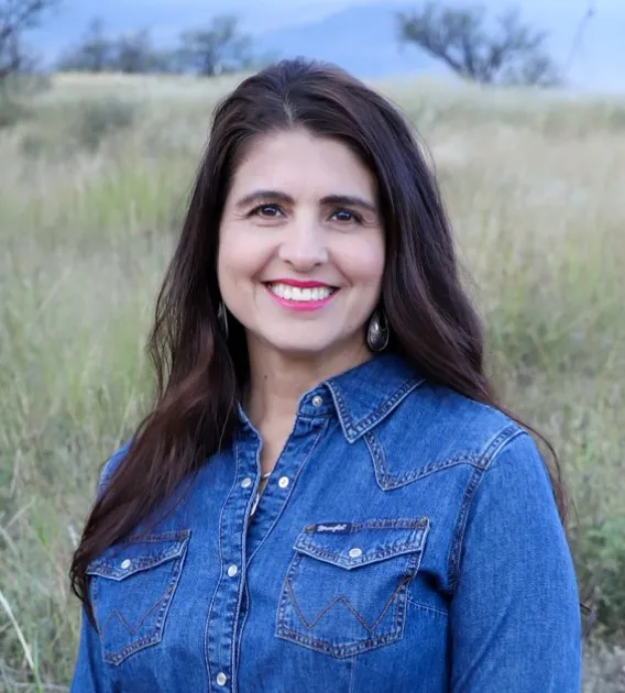 Susan Maria Towne Headshot